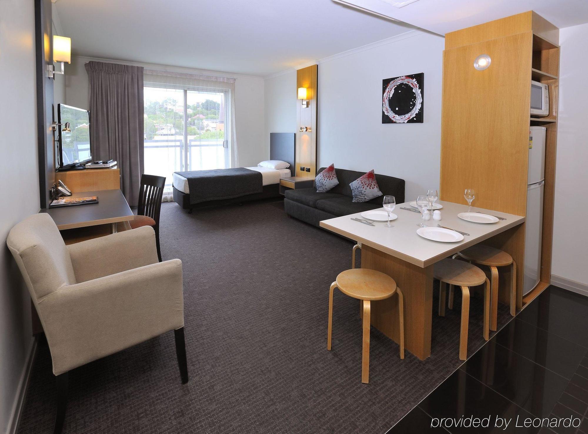 Metro Hotel Ipswich International エクステリア 写真